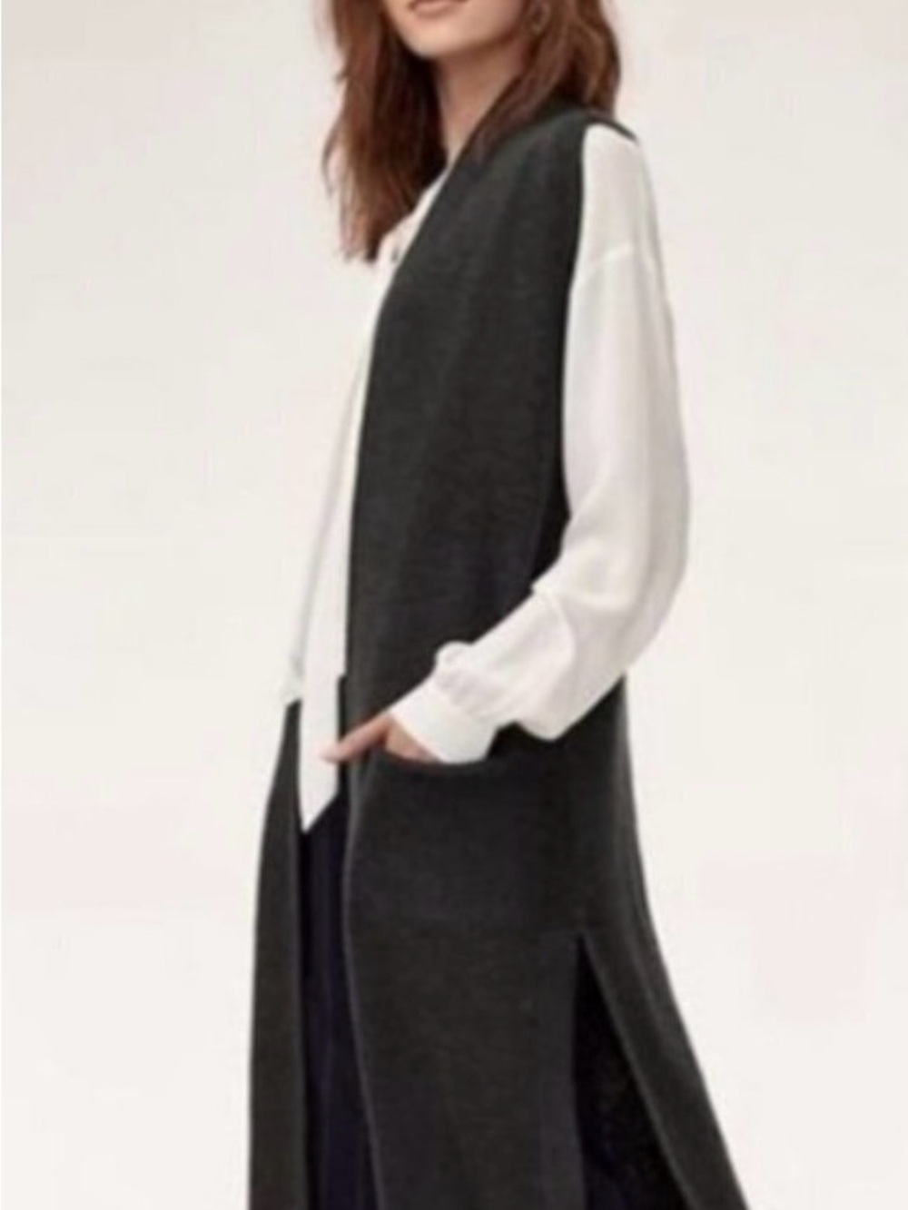 Wilfred Long Charcoal Gray Sleeveless Open Vest with Side Slits